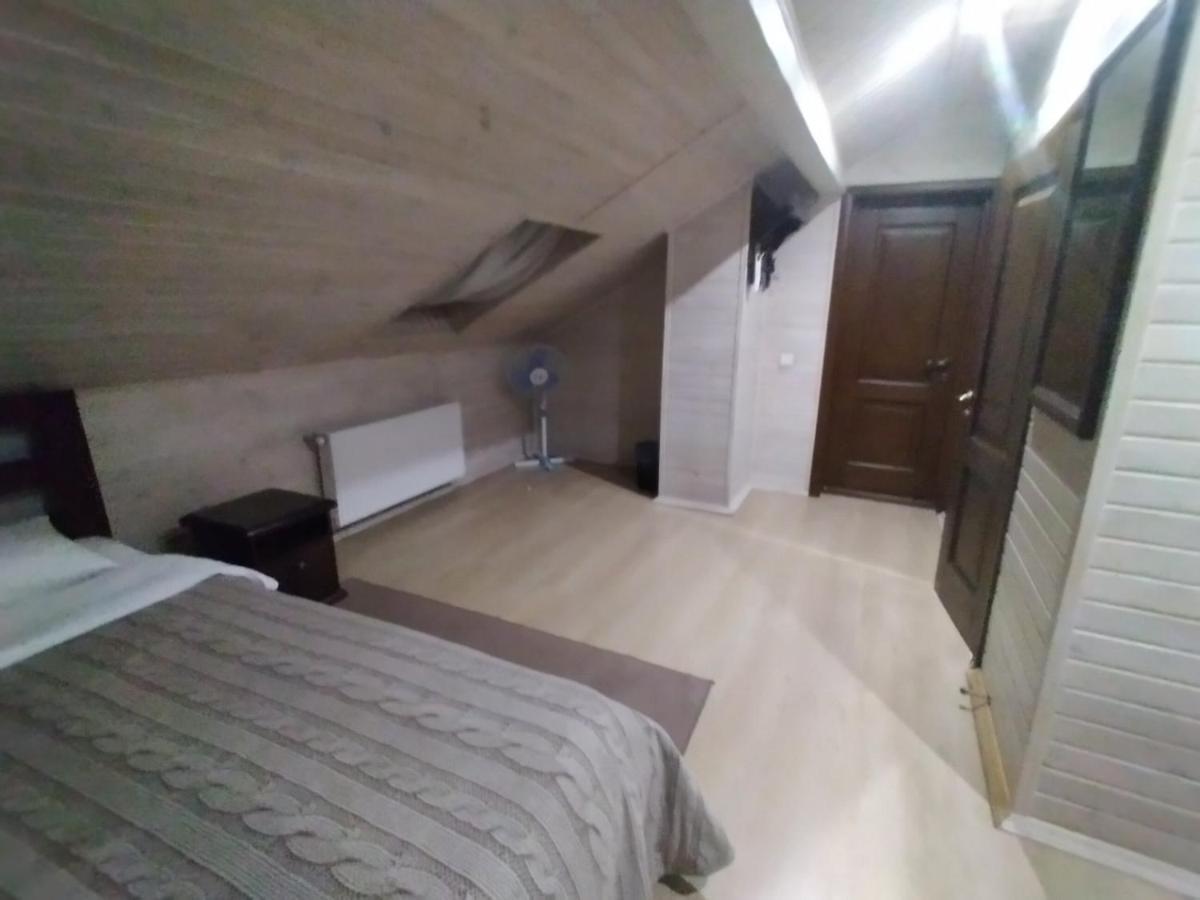 Hermes Zjytomyr Buitenkant foto