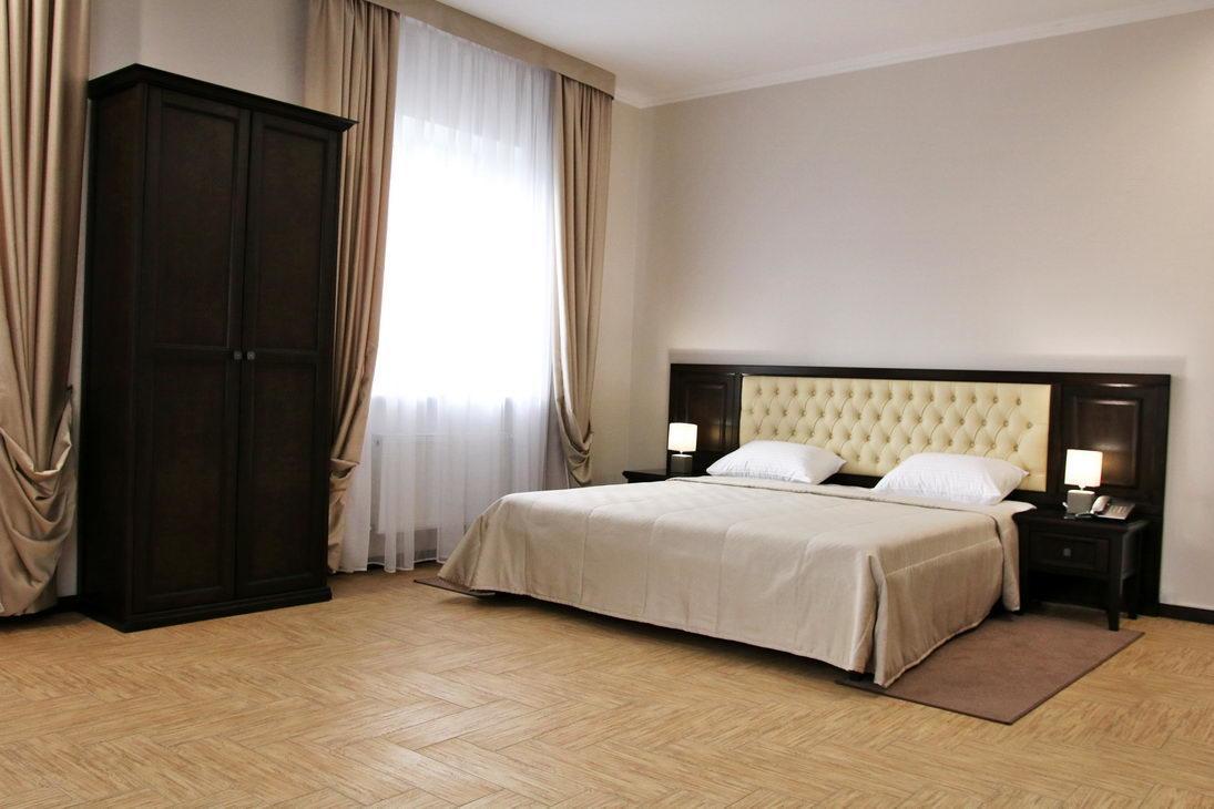 Hermes Zjytomyr Buitenkant foto